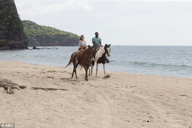 43737DED00000578-4811394-image-a-67_1503367622925